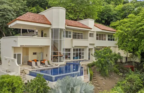 0201312d 1ffe 4e92 b264 cc011ab43db3.jpg