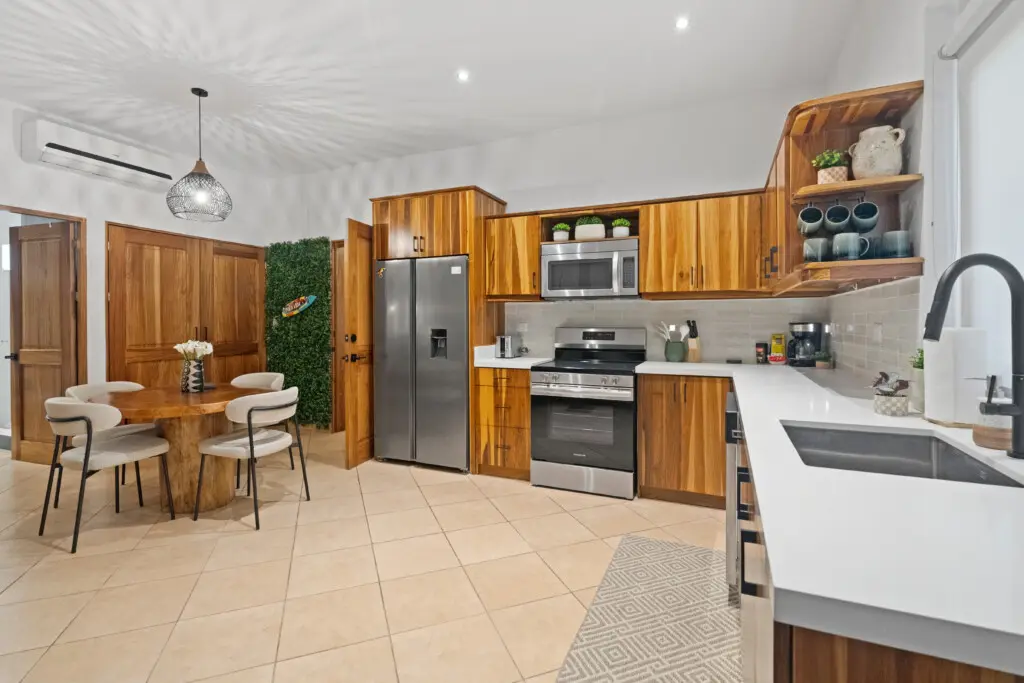 092e64e0 9404 4544 8e84 7ee936ead15f.jpg