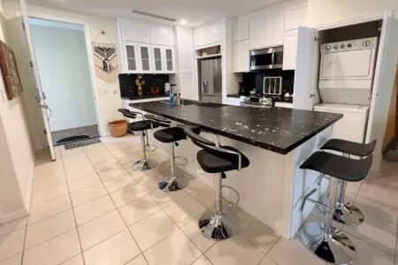 0f8938d8 cab9 4293 9244 01b84d009531.jpg