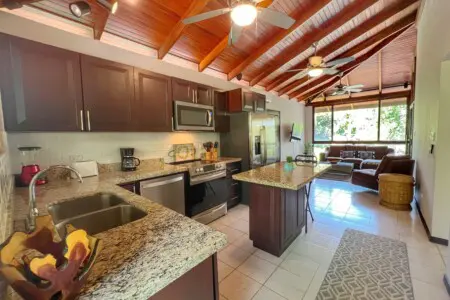 20dee98b 65f4 4ef5 b9f9 ae11545f1cb7.jpg