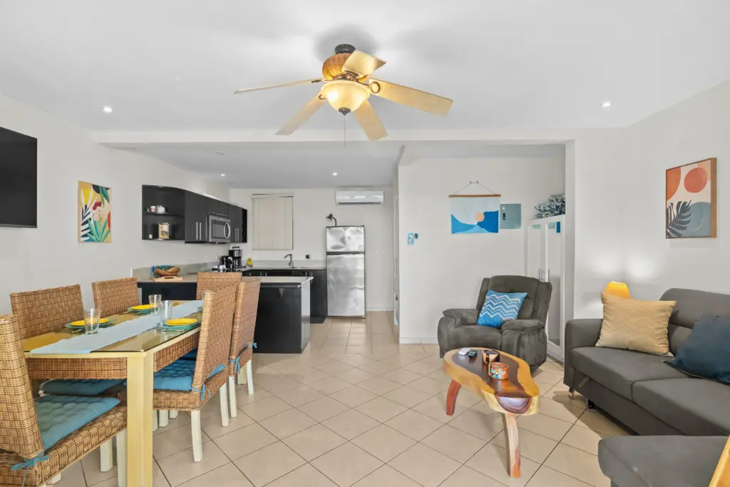 220320ec 348f 4792 9f99 3fe474f26c29.jpg