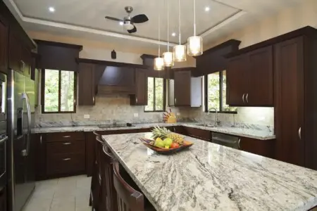 2b4d4ce5 c63d 459b affc a8768f335f89.jpg