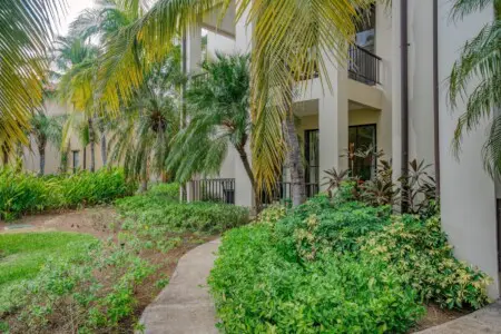 2e3118cf c5c6 485b 8e95 c2ac3f66e763.jpg