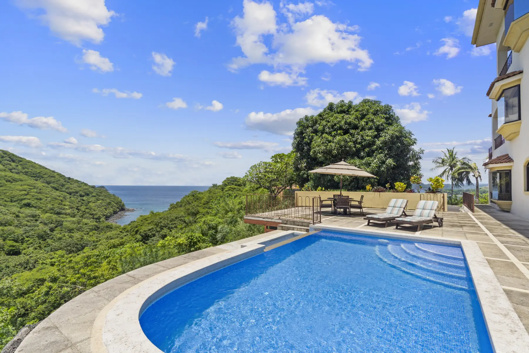 35da8e52 fa9f 41b6 9d76 922a44f4eca5.jpg