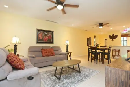 3ba8286e 7e6d 4701 922d 78005c9090ad.jpg