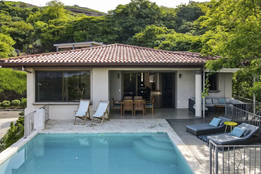 4efa5a66 7732 458d ad69 57aef96c8b95.jpg