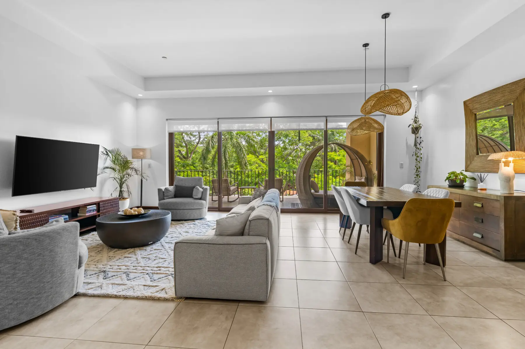 5025b287 e370 47c4 a344 db5ca6107182.jpg