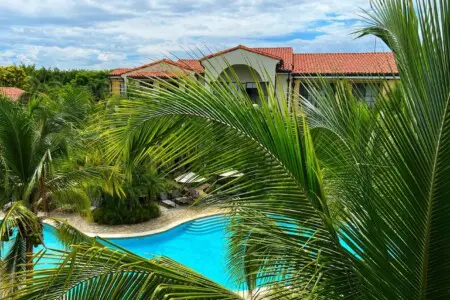 63a595c3 2206 4319 8c73 10473054f829.jpg