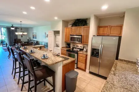 63b5a07f fe7b 4700 9c7f b0e86f7c3385.jpg