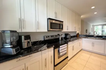 64c6d3c6 9b97 4e30 b093 3bab2b74a11e.jpg