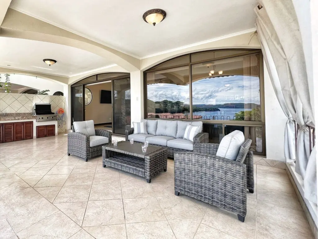 747224e9 97b8 479e 9fb1 7aa3b66b275d.jpg