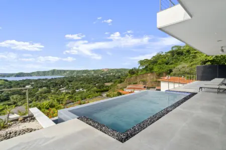 80b6fd53 ae2a 47d0 b98c b0f10ede3cd8.jpg