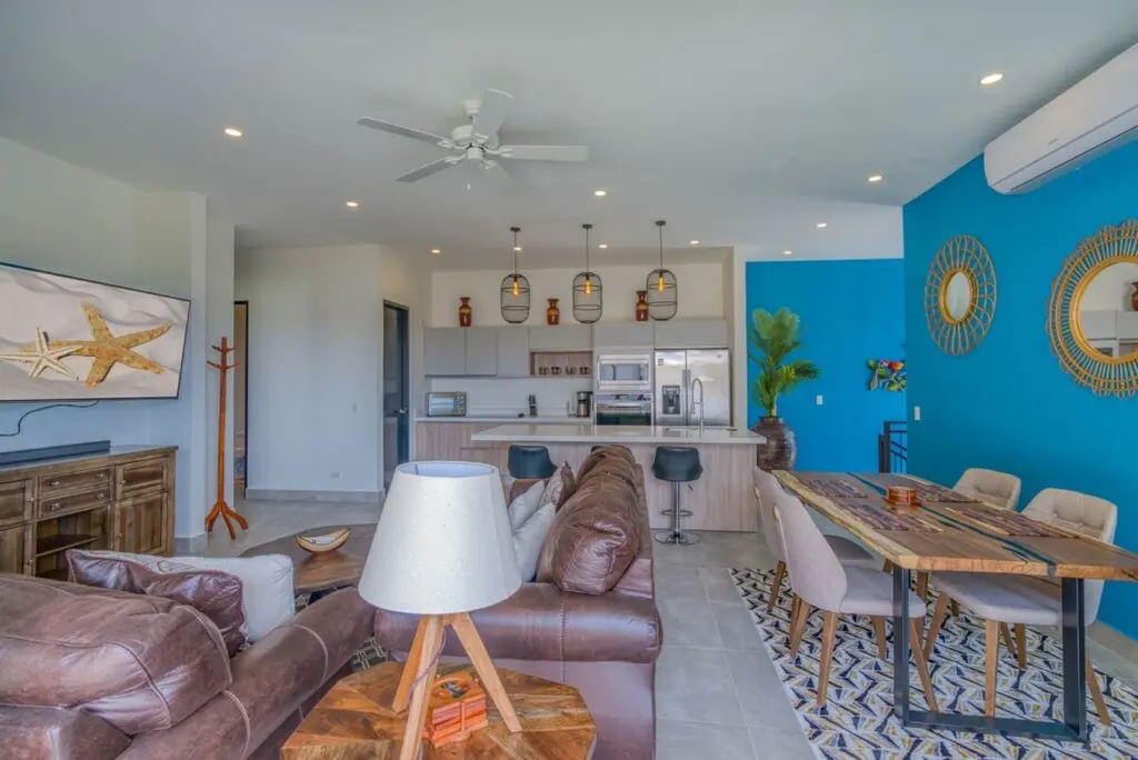 822e4a13 36a2 48b2 a2d0 5ba6803063c3.jpg