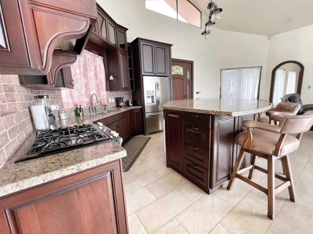 9d760c30 096b 4277 b279 0012b35ba6c4.jpg