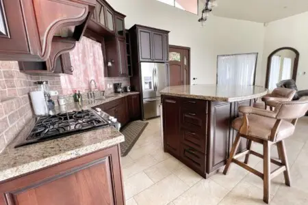 9d760c30 096b 4277 b279 0012b35ba6c4.jpg