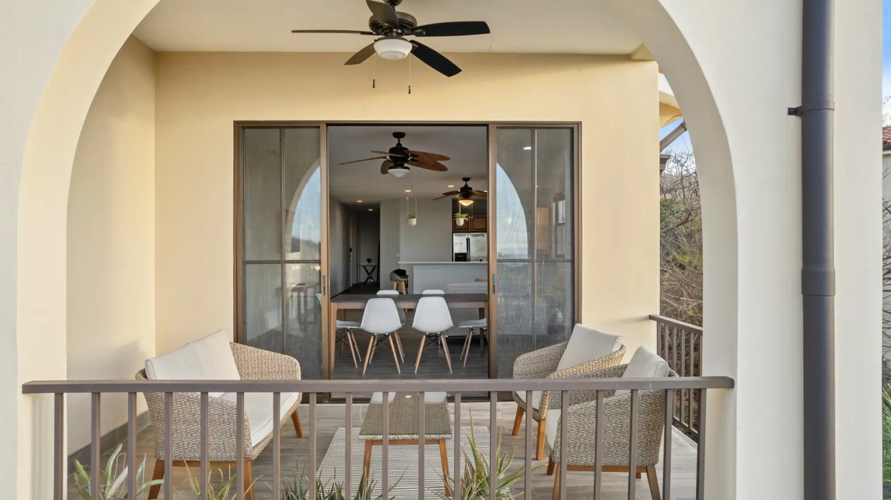 9e1e3bc4 3023 42d8 913c 960b208e695e.jpg