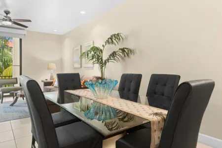 a06ef696 4463 4654 a1fd bb2cf28aff28.jpg