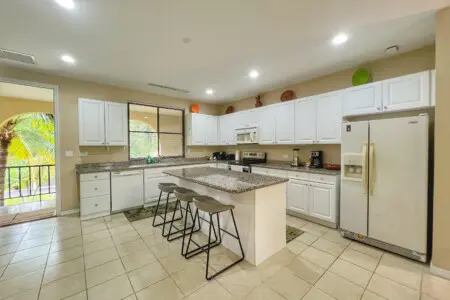 a1a33996 3d7a 419c a901 758705fac277.jpg