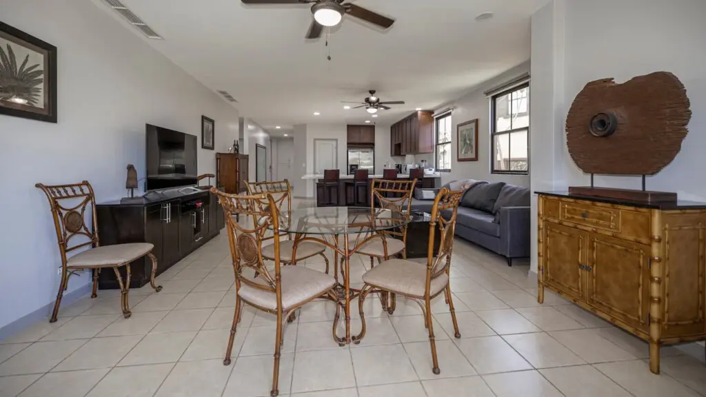 aaddb993 183b 4d4c b3fd ee2dcbf4c6b0.jpg