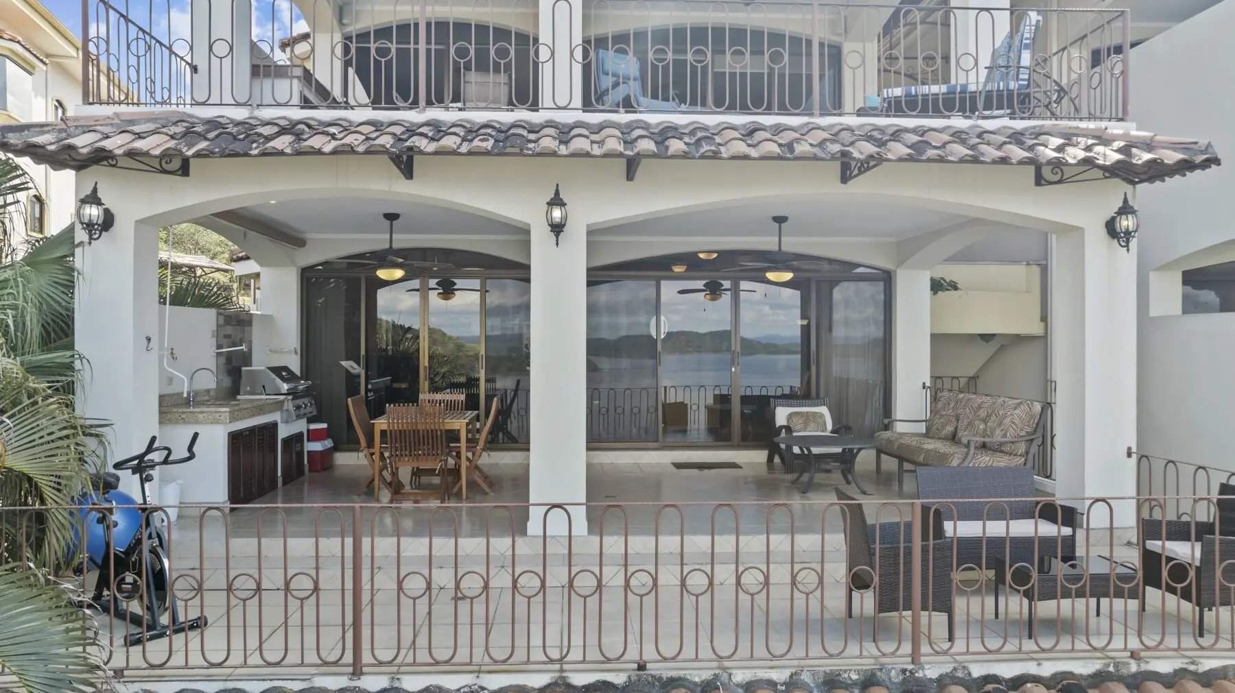 b945d951 cd24 4b19 8511 b0295e6197c5.jpg