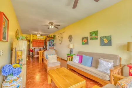 bc915e30 f0c6 4f4c 8195 69073fc2a5fc.jpg