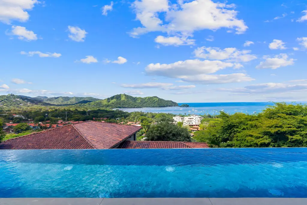 c6c4199b b906 458f bd6a 2507e544d73e.jpg