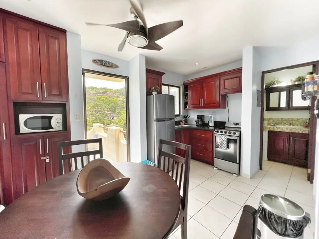 c9f44a90 9dbd 41f5 a46f 817e41773c00.jpg