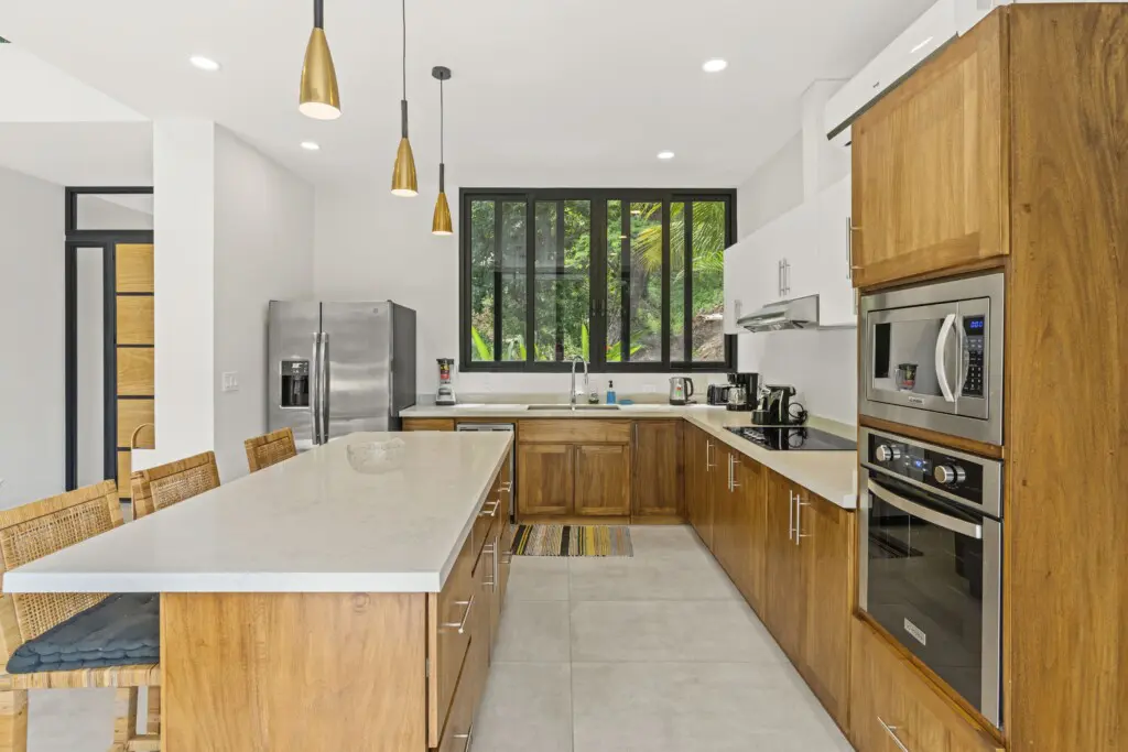 e8bfd478 d847 4091 8041 9d282d935025.jpg