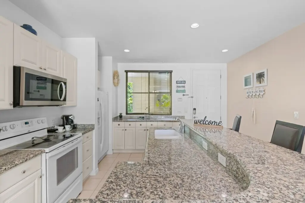 e9d751d5 6e45 4460 87e3 aac0d73577c3.jpg