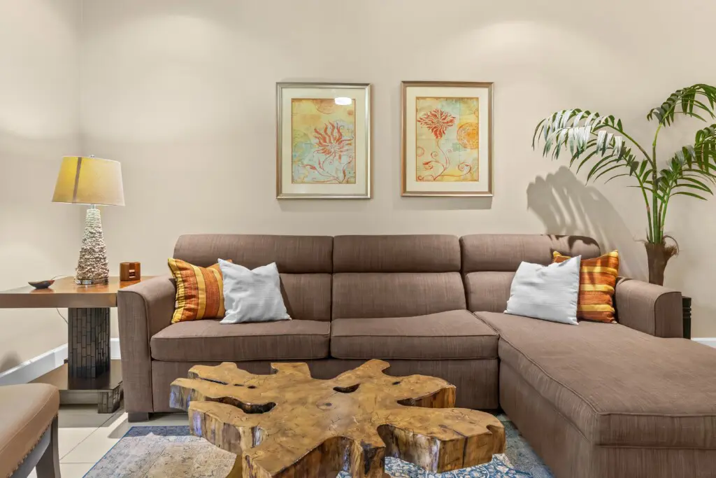 ecc2772d e4c9 45cc b351 4e51e3bce7d3.jpg