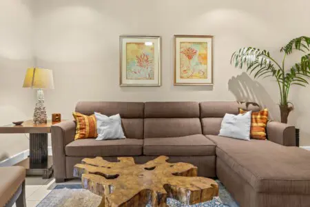 ecc2772d e4c9 45cc b351 4e51e3bce7d3.jpg