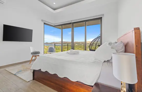 054b0573 775b 41e3 84ab f712220379e6.jpg