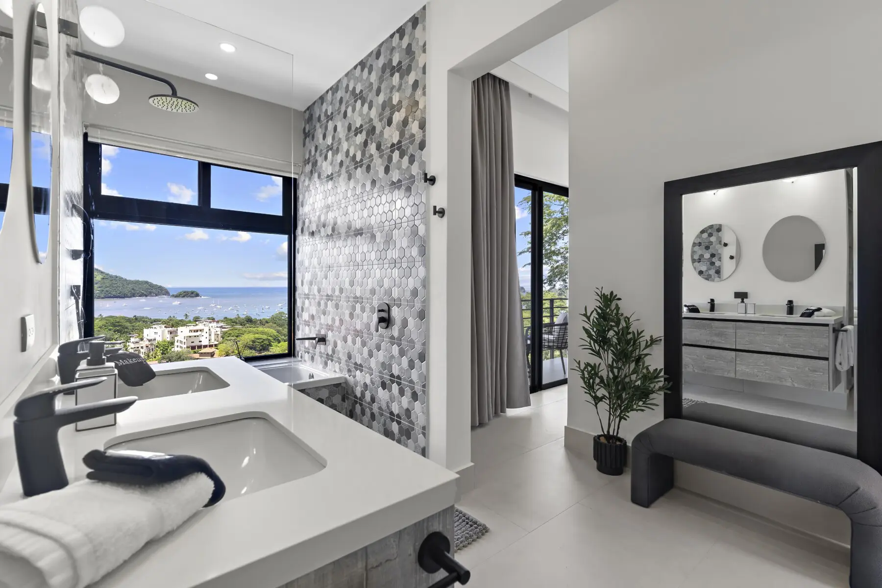 060c26d1 37ee 4019 8131 585363065fad.jpg