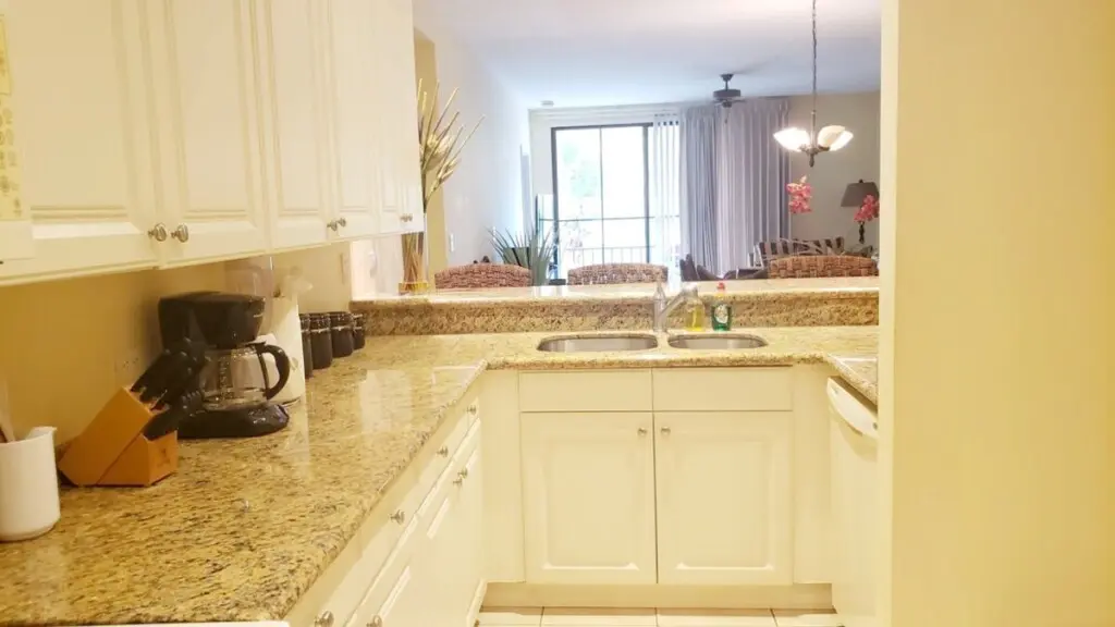 1010a565 4a8d 4d53 b188 19101b1c4a86.jpg