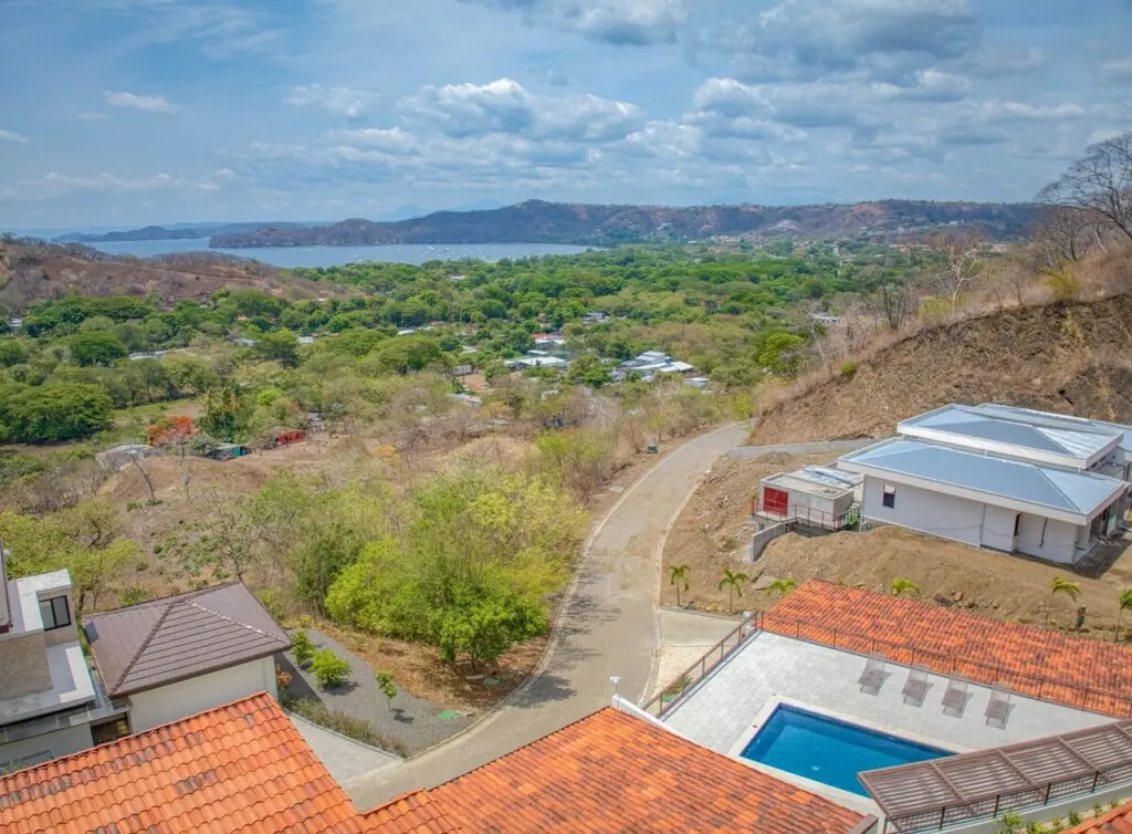 1849eded 5566 46da ba77 96808966ff0e.jpg