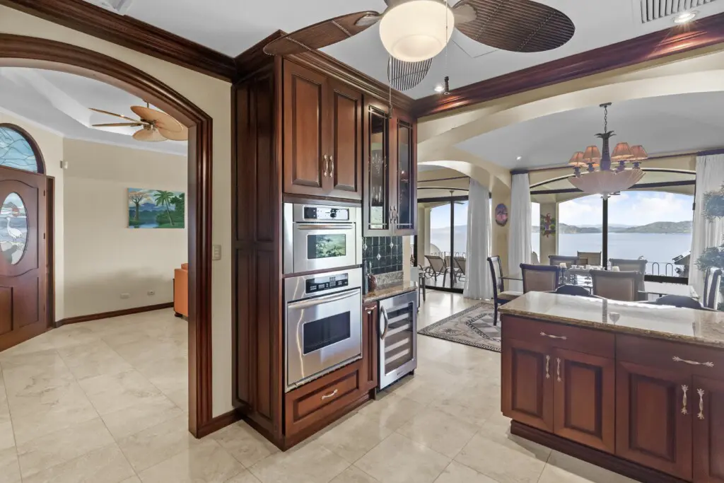 1bcf79bc 6602 4a00 8ef7 190006f8136c.jpg