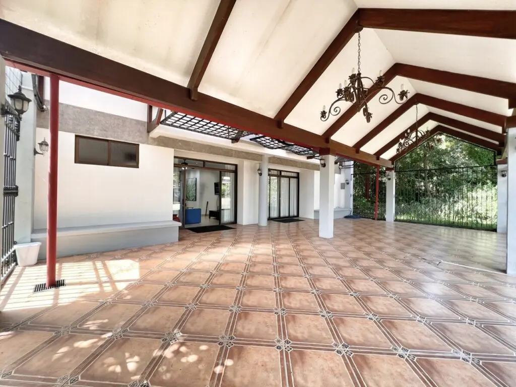 25721d18 d760 42d2 b2b2 70a77adad39a.jpg