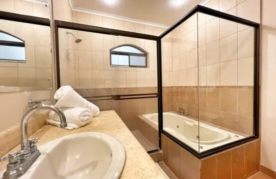 26150f2e f646 4375 ad6b 08708c9a4244.jpg