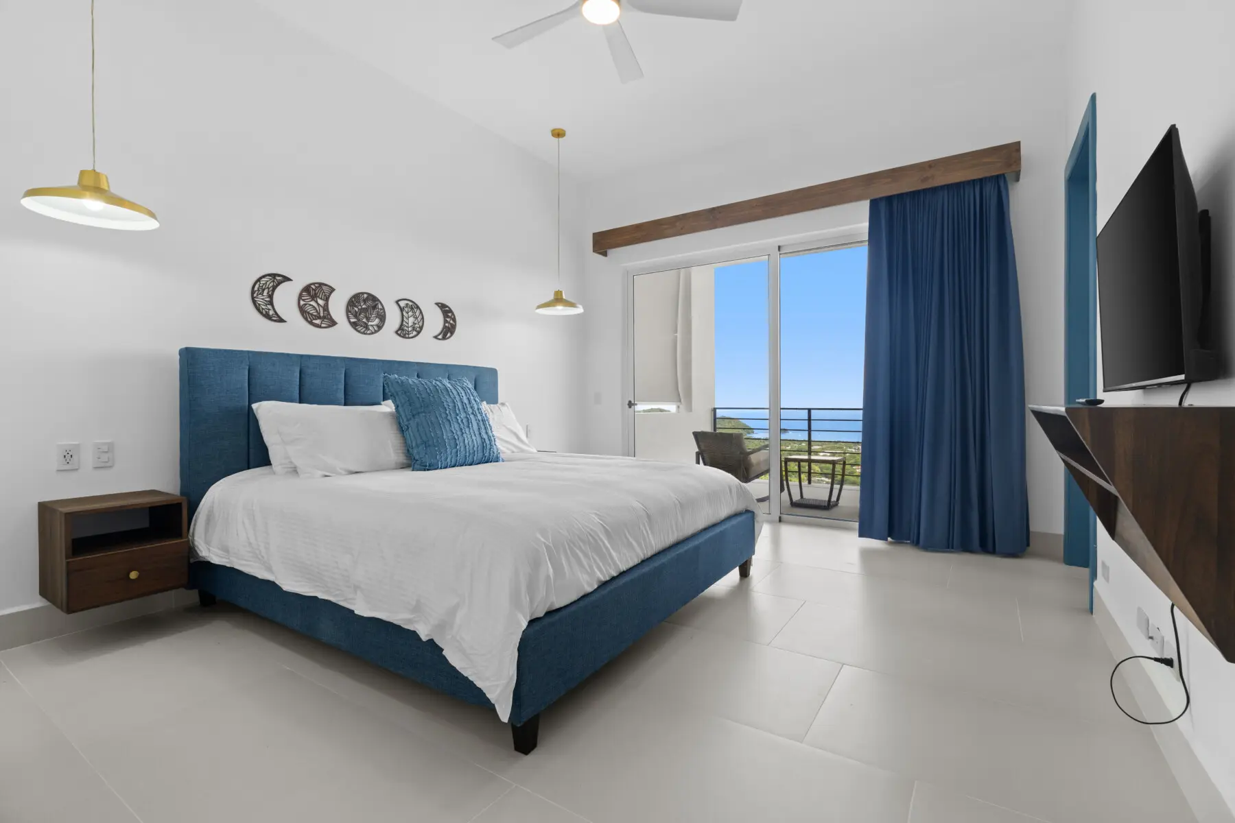 2a3dd021 f150 4b42 b936 ca082e21f14d.jpg