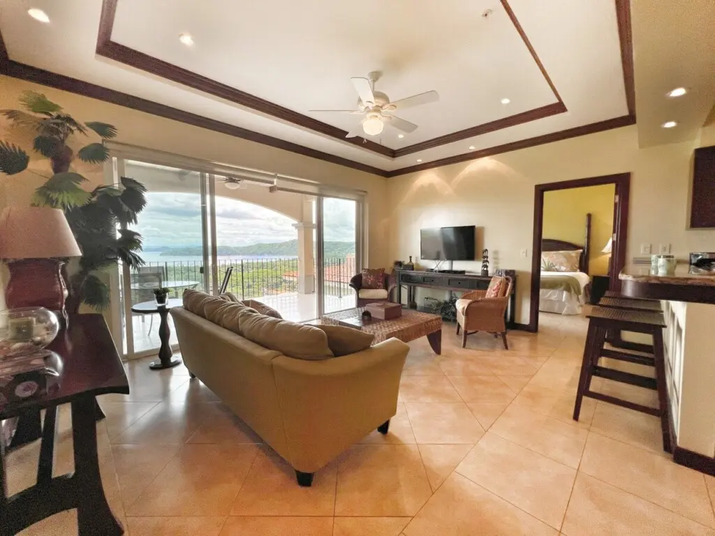 325604b7 16d5 4bf0 a673 be0640afb69e.jpg