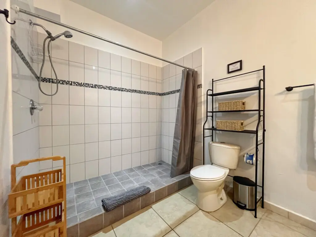 337794d7 e67e 4784 9486 f635e5439f3a.jpg