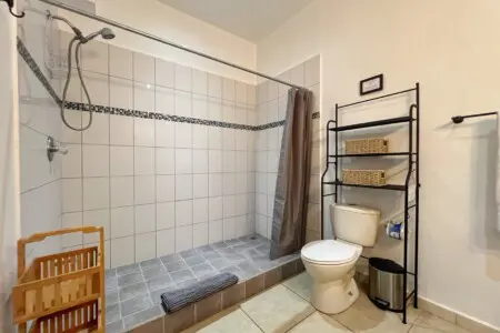 337794d7 e67e 4784 9486 f635e5439f3a.jpg