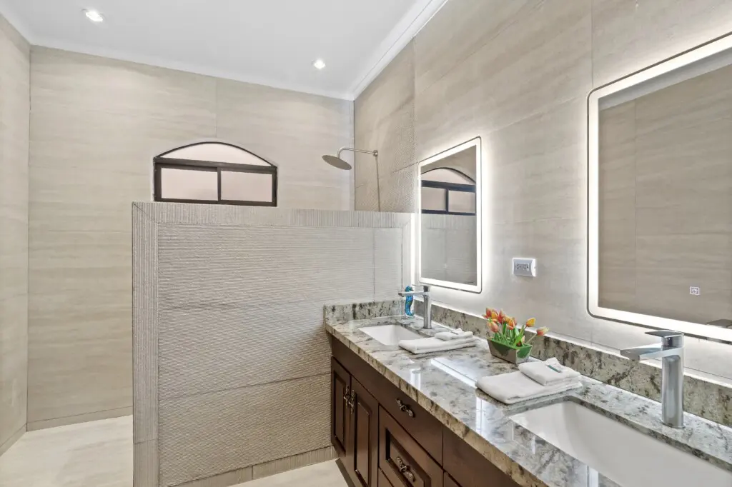 387f26be 1e8e 42a3 8f08 7da2a11dd36d.jpg