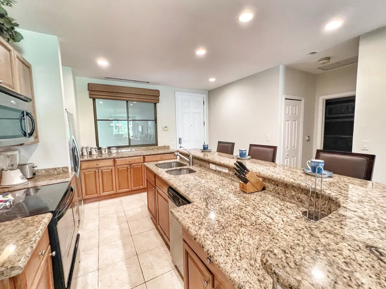 40db5d4b 037b 4a24 be0b 337e8a3bbcee.jpg