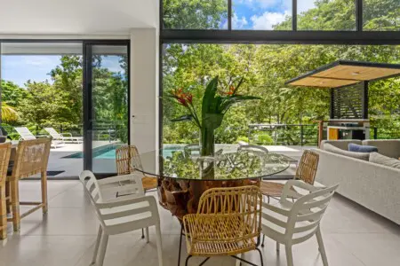 44bd5499 0492 4bf0 9879 58a65b19fc85.jpg