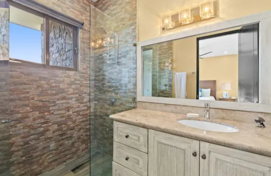 4f47c945 91a0 43b2 a2f1 8bf8b6e3ee2c.jpg