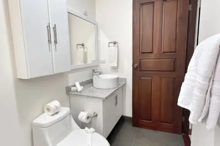 5173b922 39df 47df ad39 723158372724.jpg