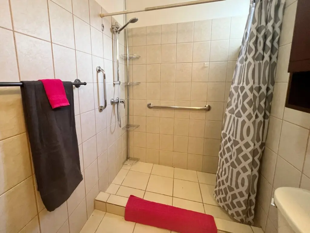 519c3eb7 f906 404d 98b9 31d9ffb3967b.jpg