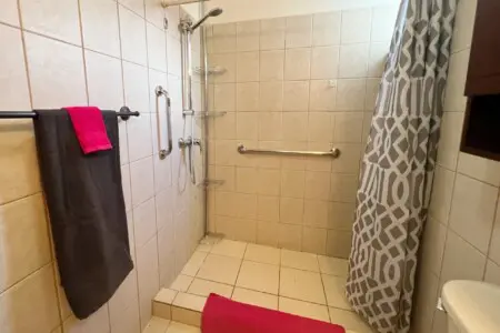 519c3eb7 f906 404d 98b9 31d9ffb3967b.jpg