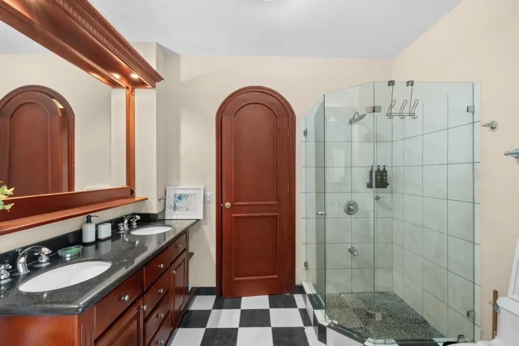 55e4eae2 69ea 48e5 acd0 22af25126b68.jpg